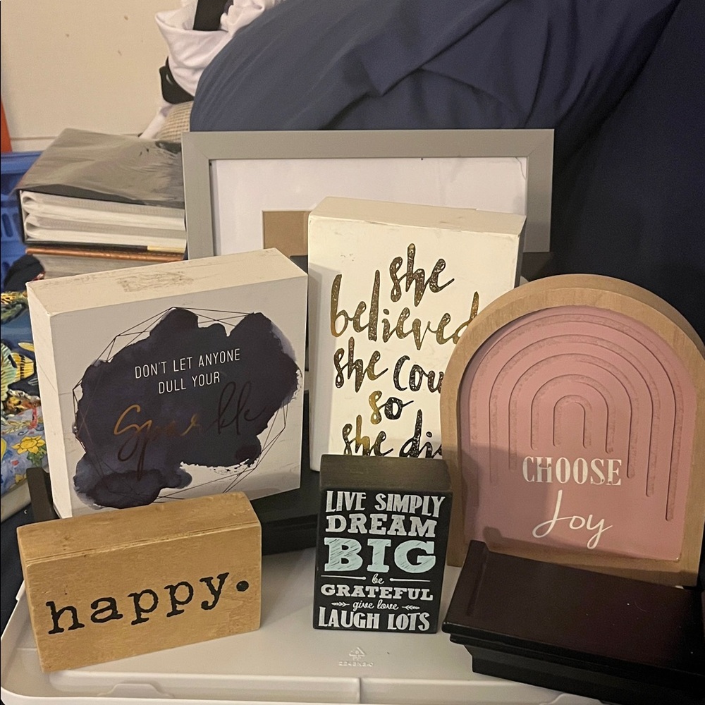 5 pc Motivational Shelf Sign Bundle - Pink, Black, White, Natural Wood Hobby